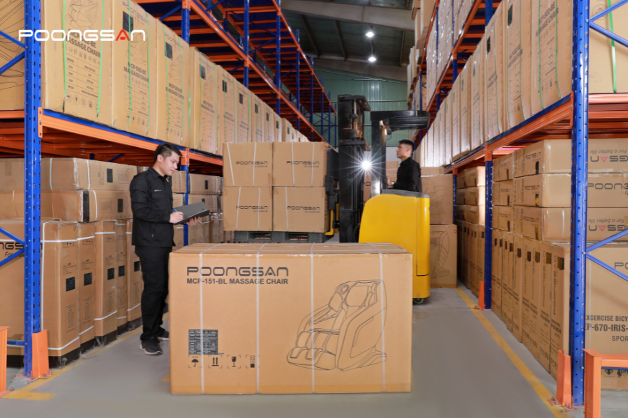 vận chuyển ghế massage