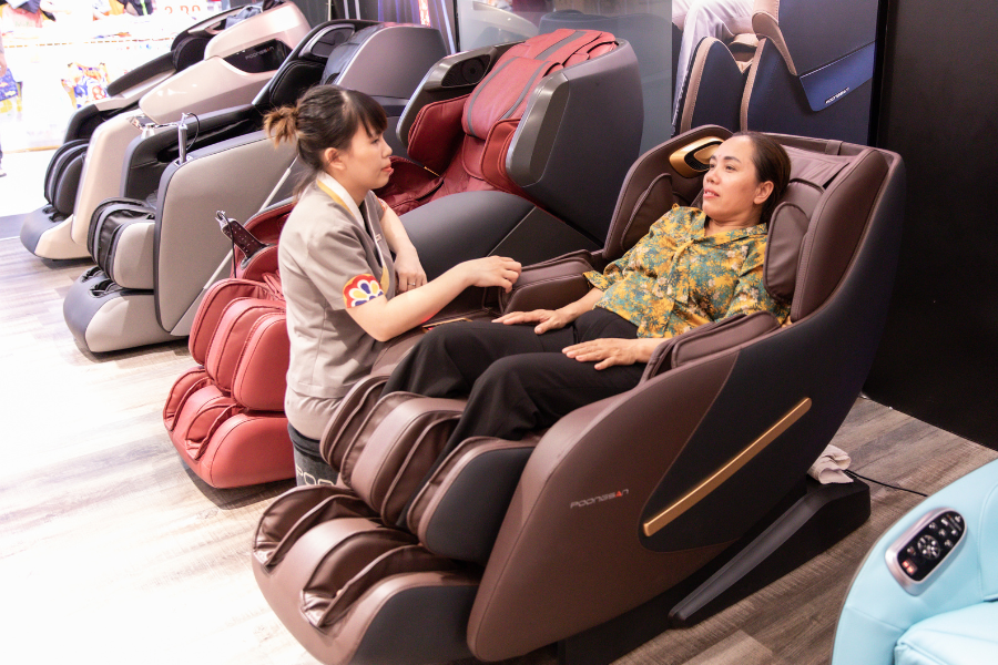 nên mua ghế massage giá bao nhiêu