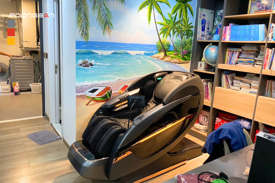 doanh nh&acirc;n d&ugrave;ng ghế massage