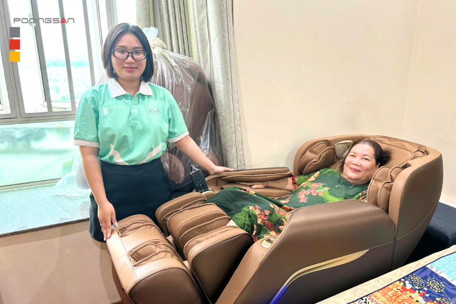 ghế massage cho người gi&agrave;