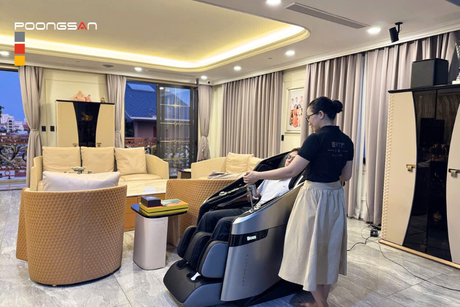 ghế massage trong gia đ&igrave;nh trẻ