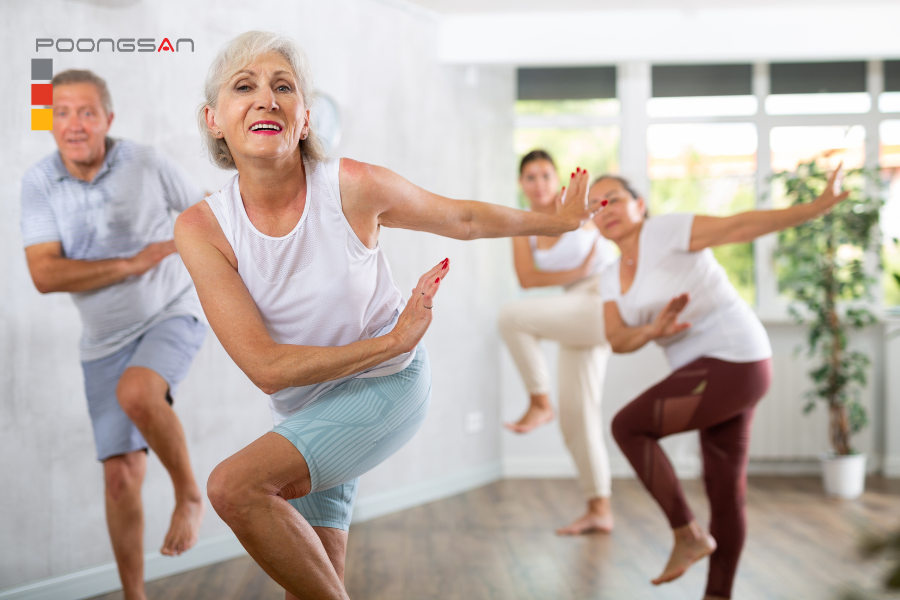 ghế massage cho người cao tuổi