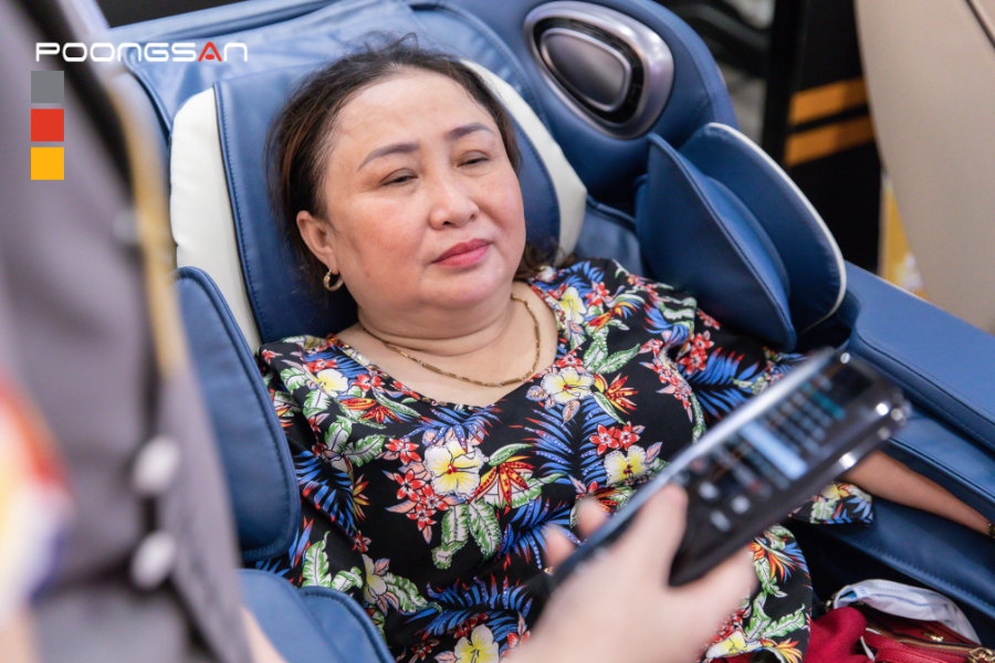 ghế massage tính tiền tự động