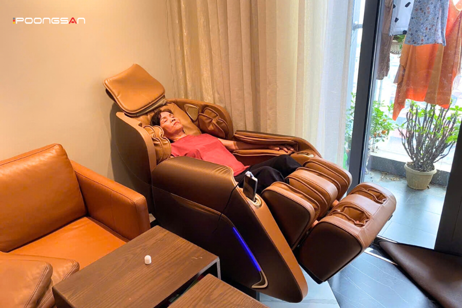 ghế massage v&agrave; điều h&ograve;a sinh học