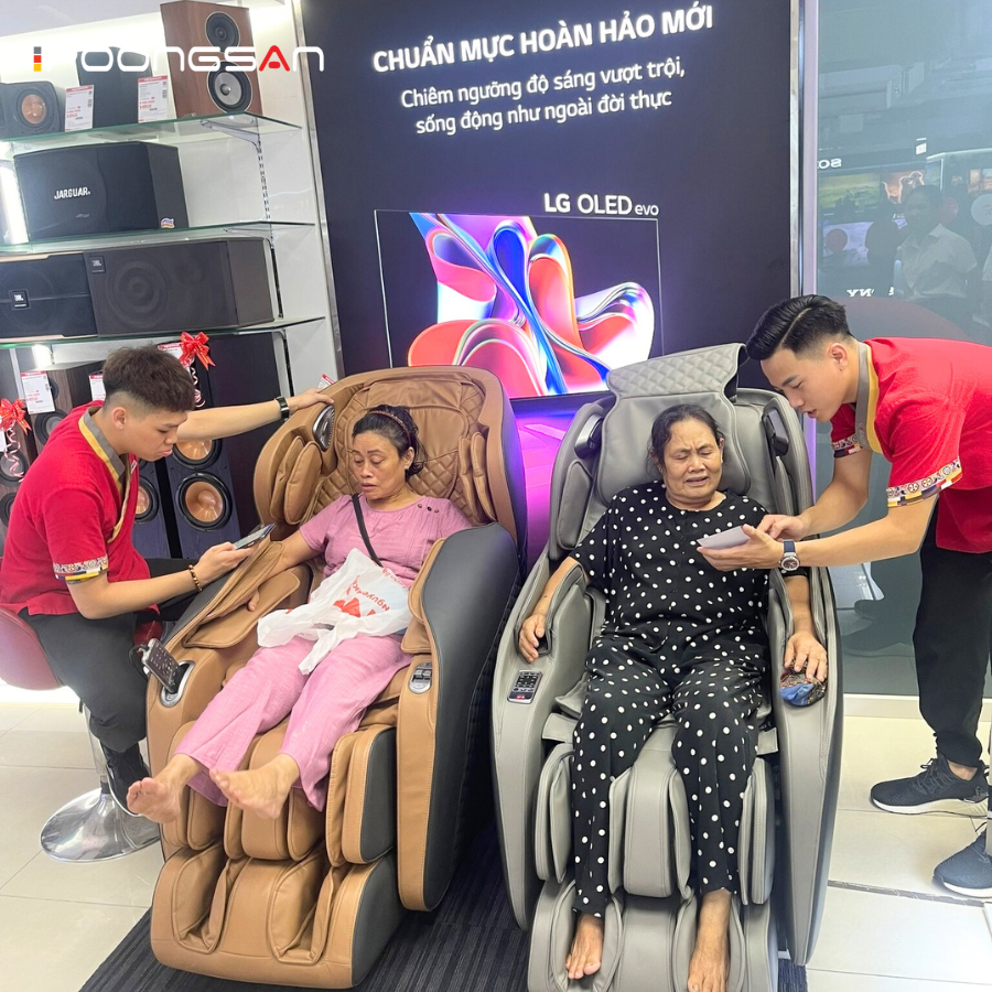 ghế massage 2 bộ điều khiển