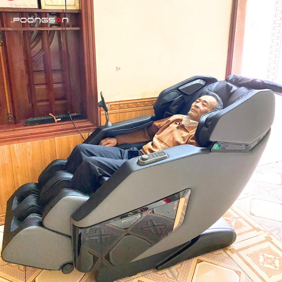 ghế massage buổi s&aacute;ng