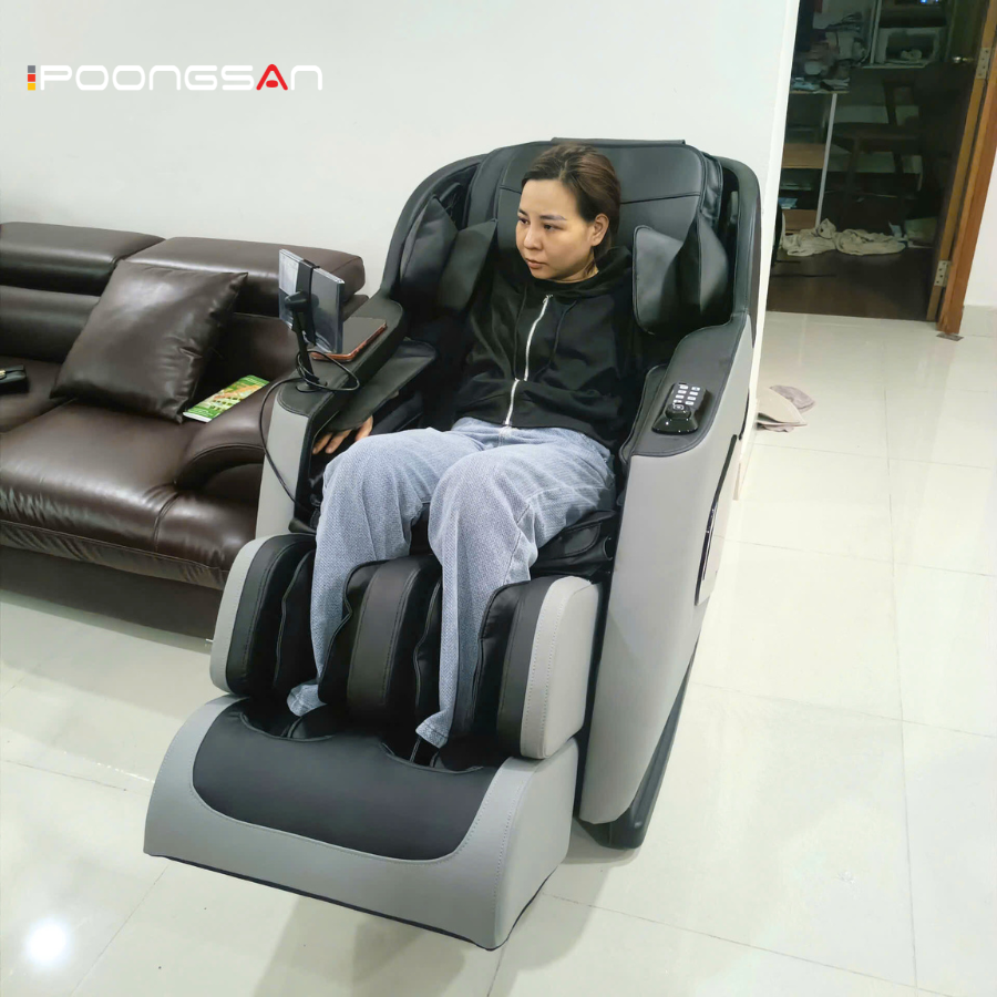 ghế massage t&ugrave;y chỉnh độ b&aacute;m cơ thể