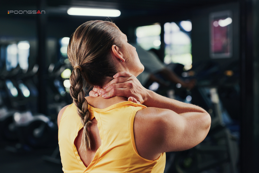 c&oacute; n&ecirc;n d&ugrave;ng ghế massage cho người tho&aacute;t vị đĩa đệm kh&ocirc;ng