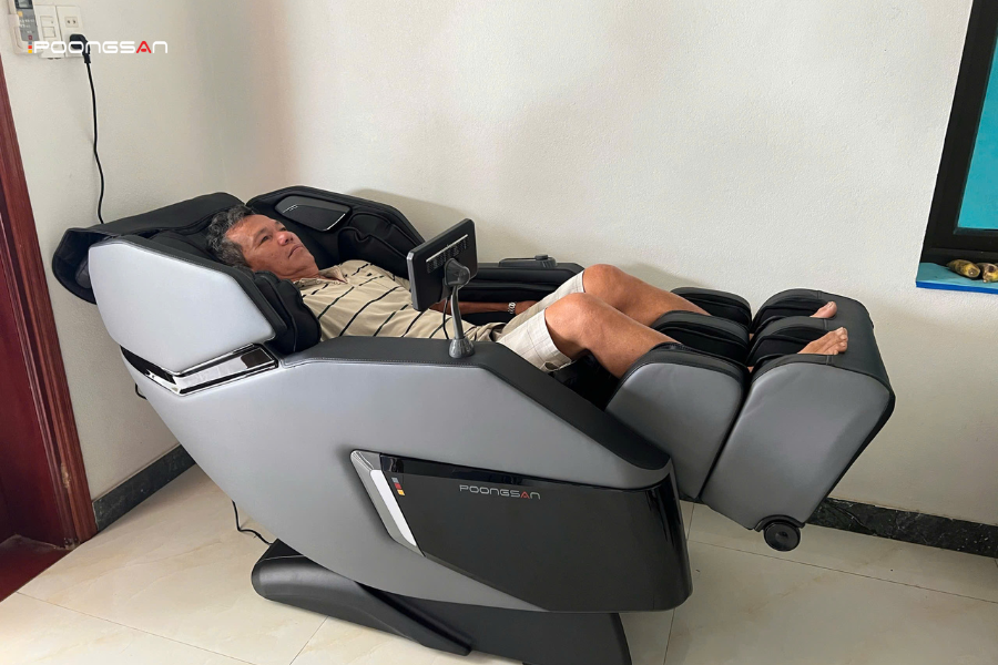 ghế massage cho người tho&aacute;t vị đĩa đệm c&oacute; tốt kh&ocirc;ng