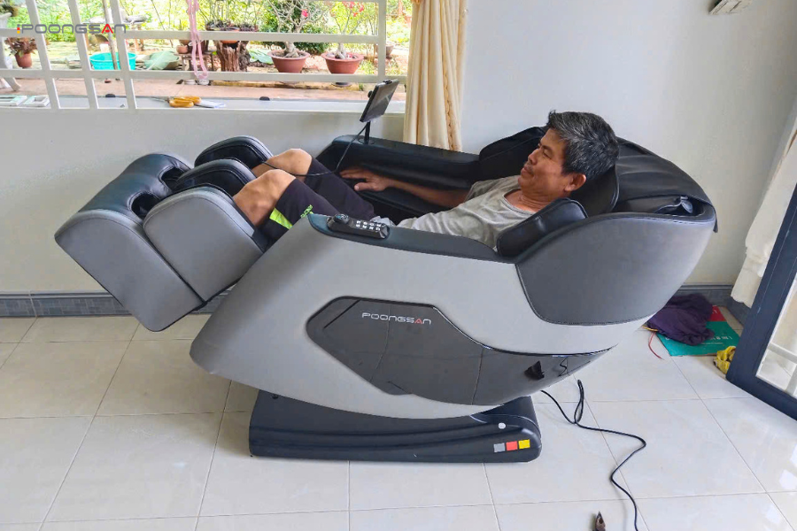 ghế massage gia đ&igrave;nh