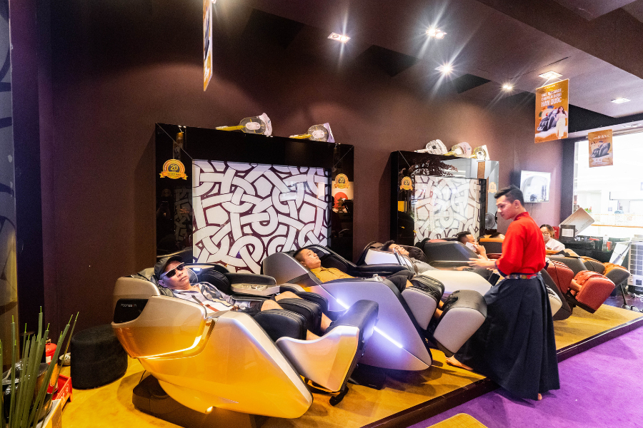 Mua ghế massage nội địa Nhật Bản tại Poongsan nhận ưu đãi