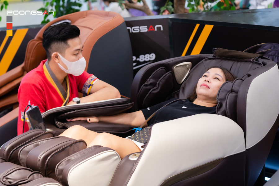 Ghế massage gấp gọn