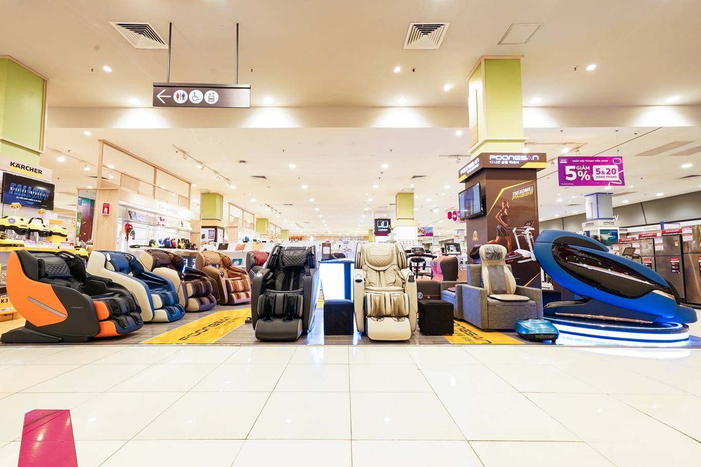 ghế massage cho người già tại quận 11