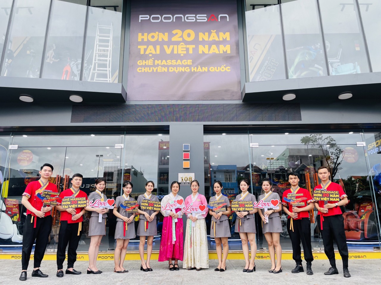 Mua ghế massage toàn thân dưới 30 triệu tại poongsan