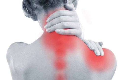 Đau cổ vai gáy có nguy hiểm không? Cách điều trị hiệu quả